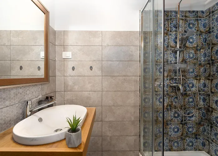 Vikendica Vito An Peaceful Escape Near Historic Town